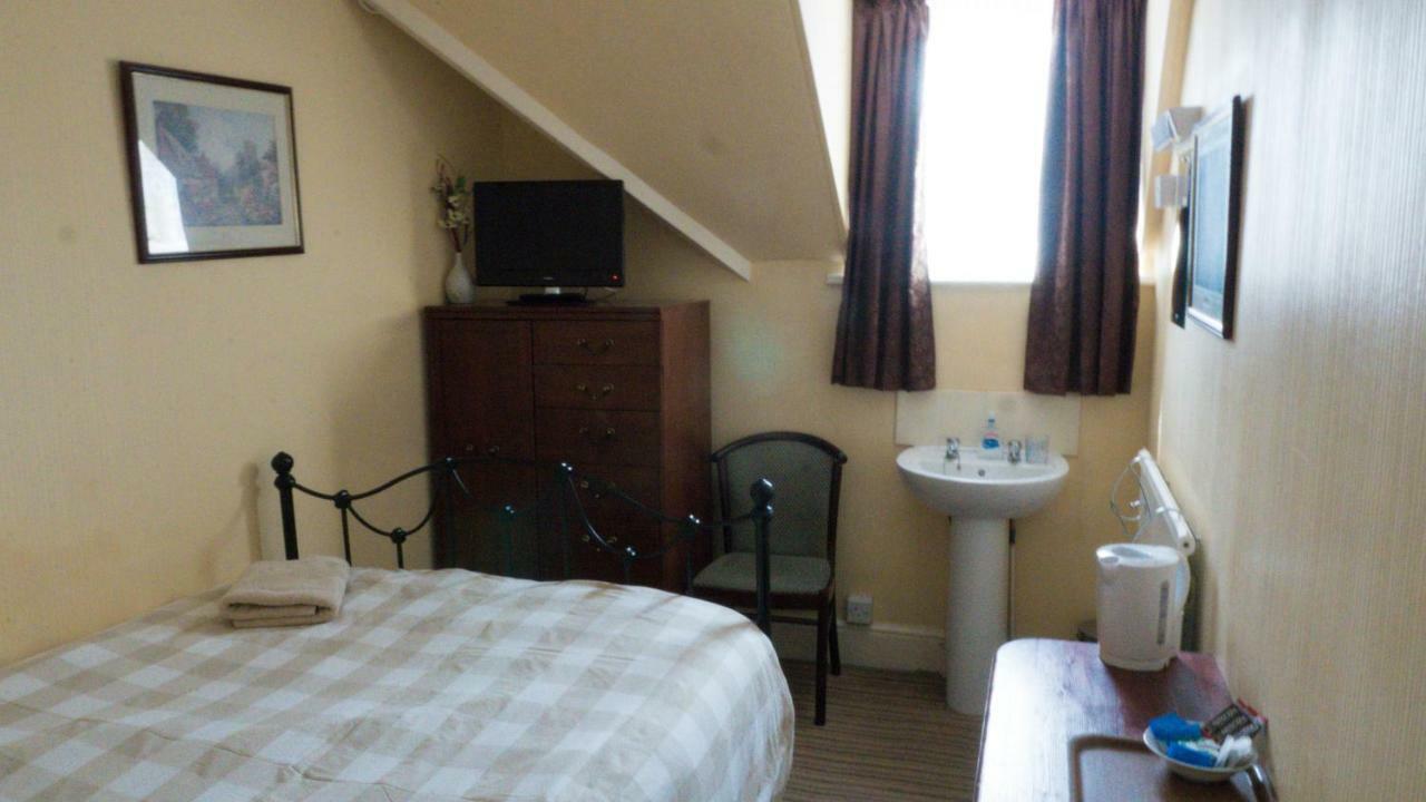 Chandos Premier